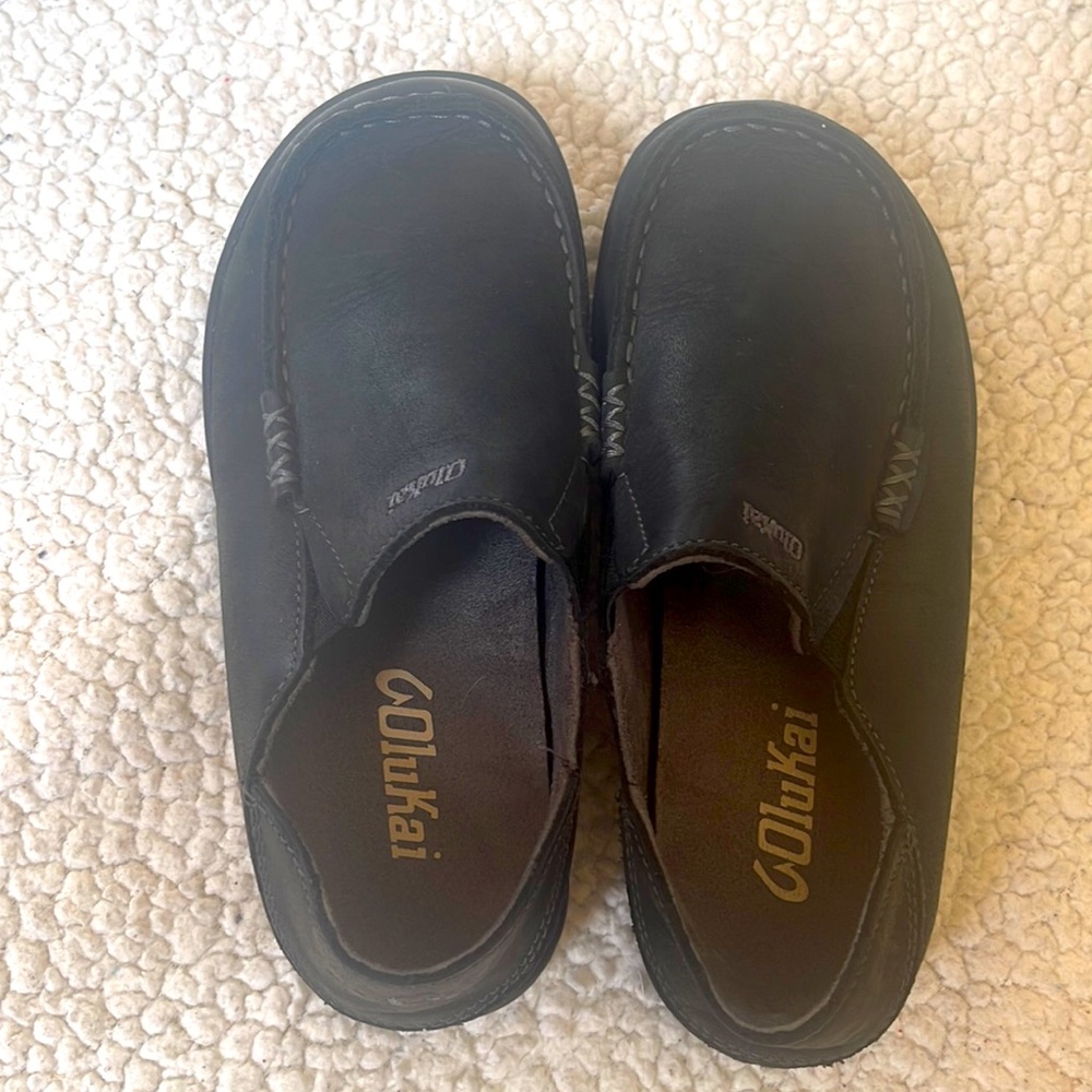 Black Leather Olukai Loafers US 12 EU 30